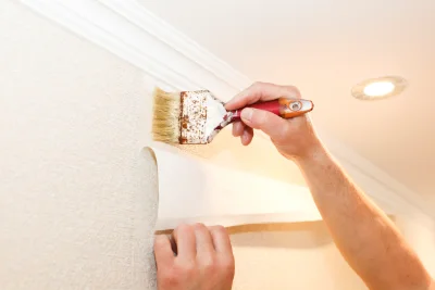 Pose de papier peint au Mazis — revêtements muraux et toiles de verre